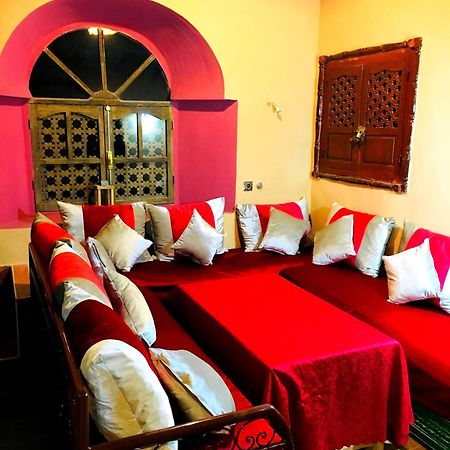 Отель Kasbah Tiriguioute Скура Экстерьер фото