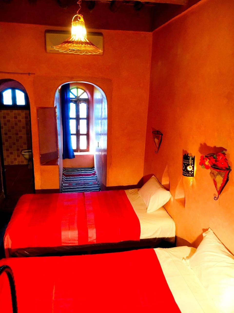 Отель Kasbah Tiriguioute Скура Экстерьер фото
